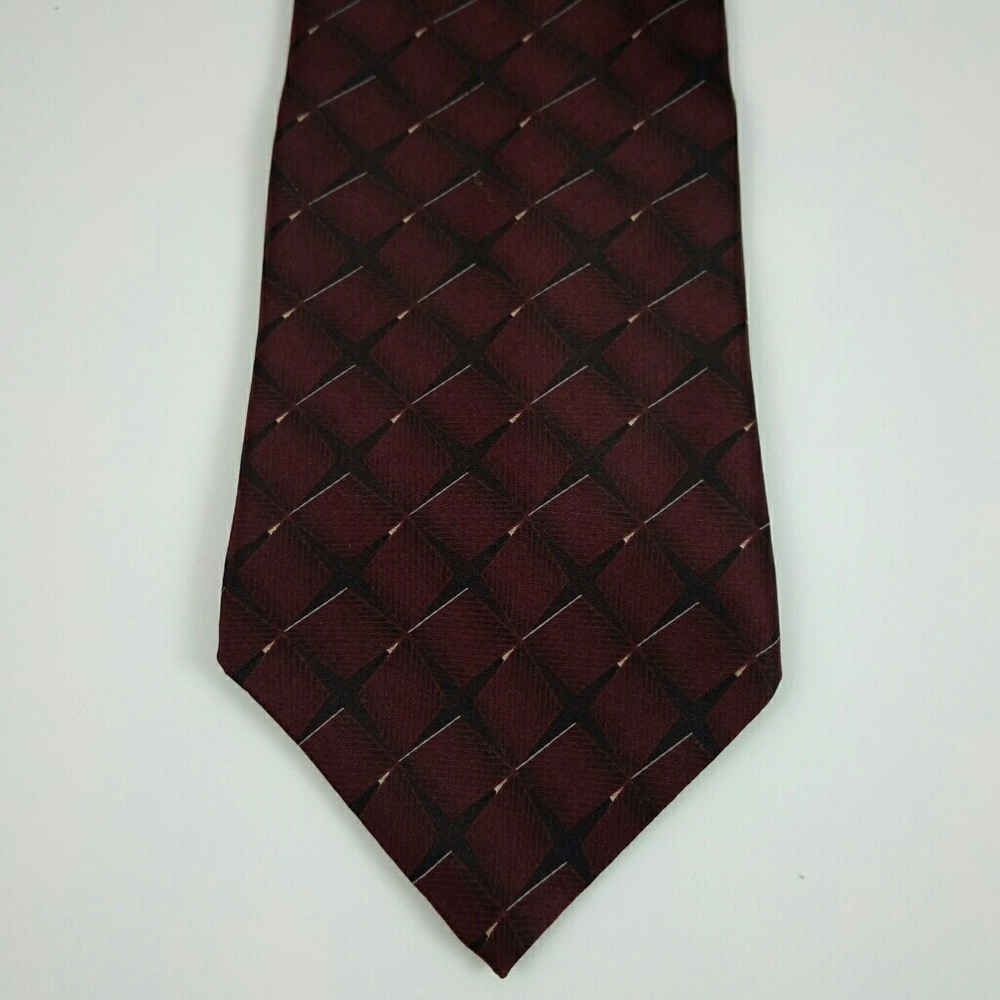 Bill Blass Black Label Red Black 100% Silk Tie